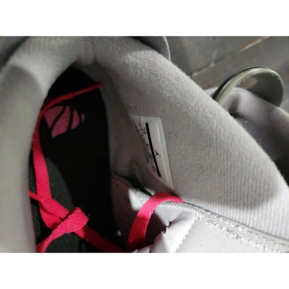 Nike Air Jordan 6 Retro GG Valentine’s Day Silver Pink/Sz. 7Y (8.5 Womens) - Picture 8 of 9